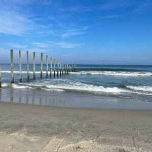 Meet your Posher, Simone! Happy shopping!